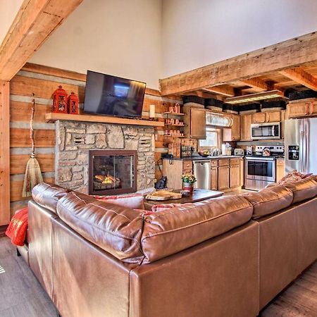 Panoramic-View Gatlinburg Cabin With Private Hot Tub 外观 照片